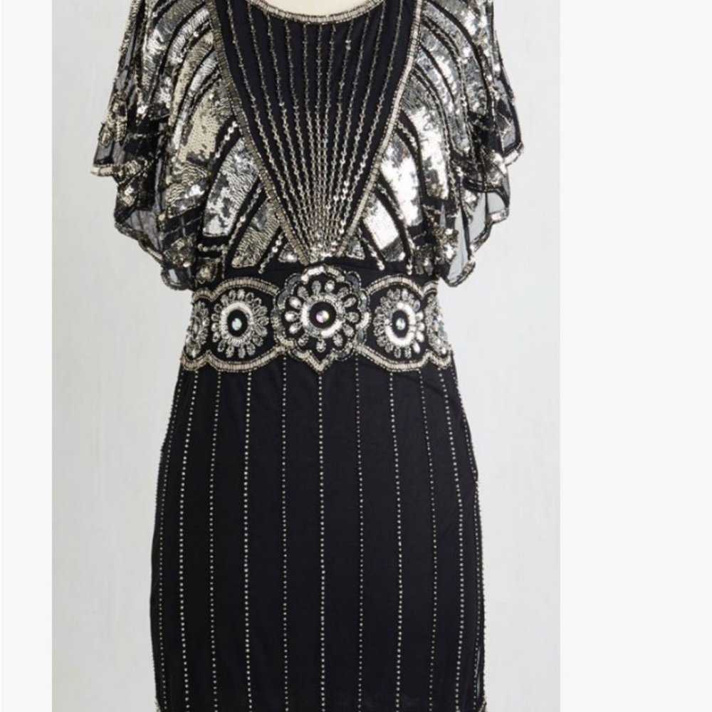 Froch and Frill Elegant Black and Silver Sequin Dress - Picture 3 of 7